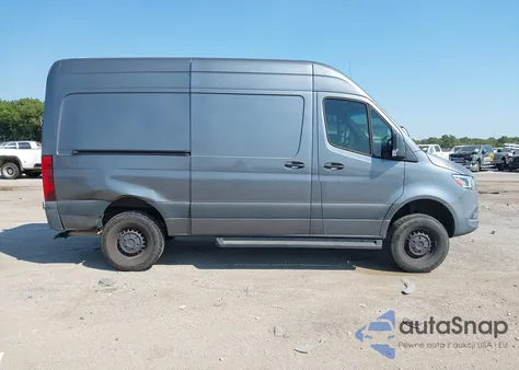 2021 Mercedes-Benz Sprinter 2500 Standard Roof V6 из США, поврежденный, VIN W1Y4EBVYXMT073745